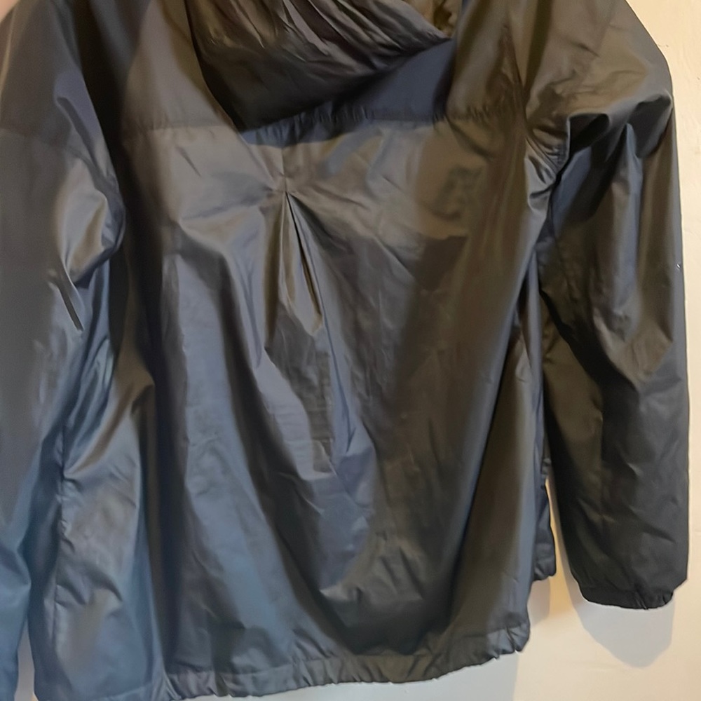 Columbia Versatile Shell. Used Good Condition - image 3